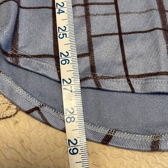 Apt. 9 V-neck Top. Size‎ Medium. Ski Blue Plaid - Picture 6 of 7